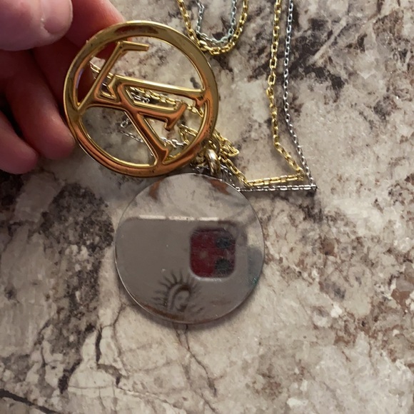 Louis Vuitton NECKLACE - Picture 3 of 3